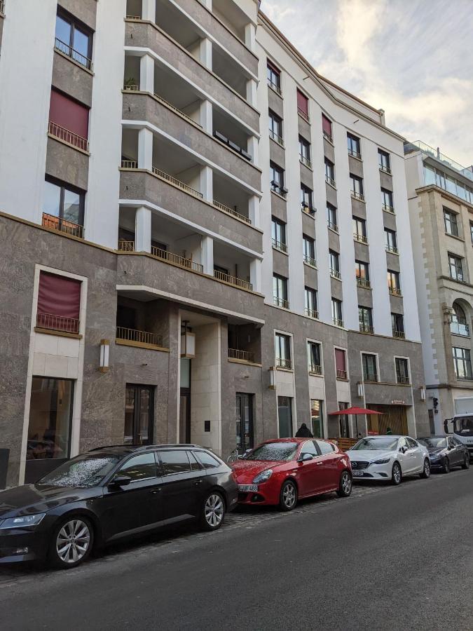 Either Private 2B2B Or Shared 1B1B, Luxury, Bright, Spacious Берлин Екстериор снимка